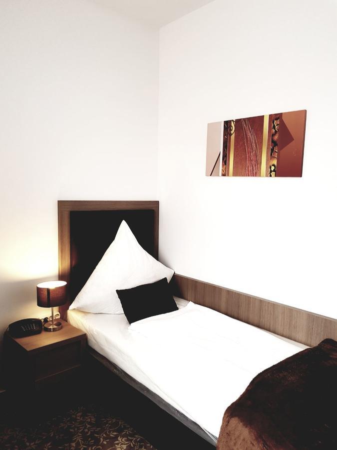 Hotel Dormir Moers Zewnętrze zdjęcie