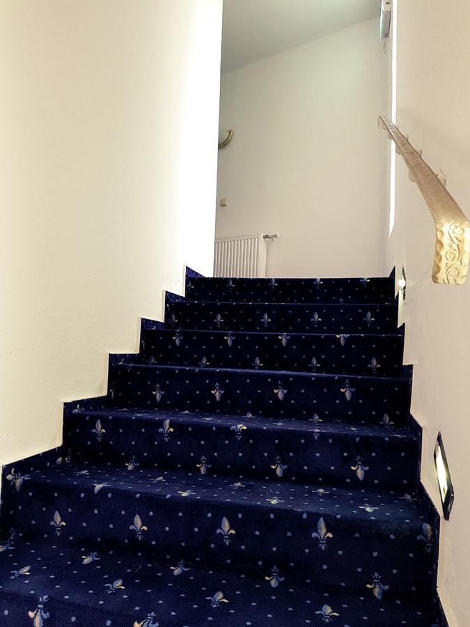 Hotel Dormir Moers Zewnętrze zdjęcie